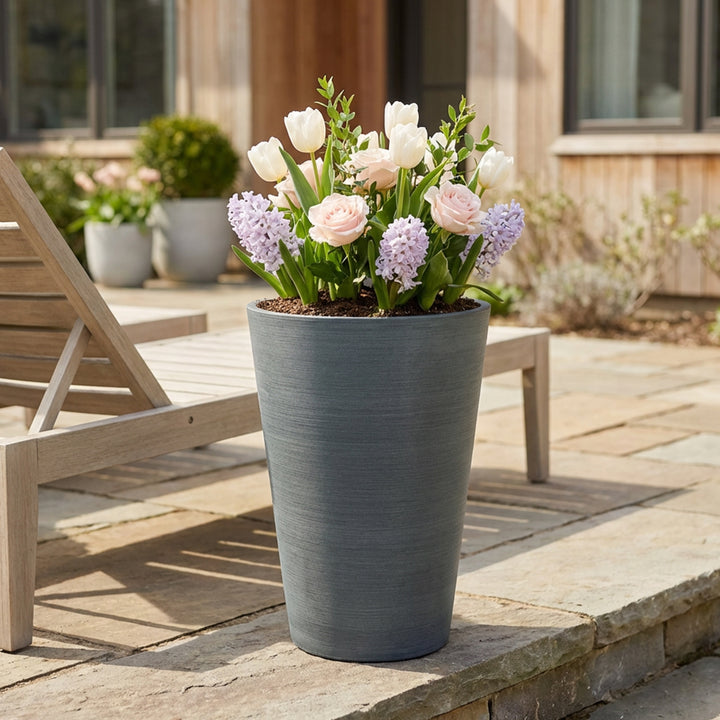 Round Planter