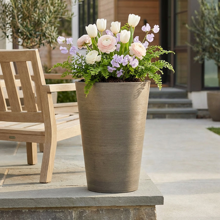 Round Planter