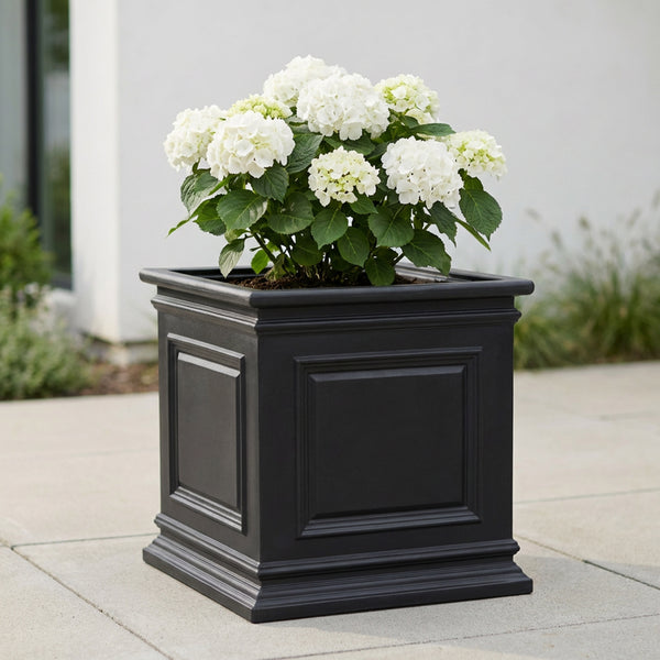 Covington Self-Watering Planter, Cube