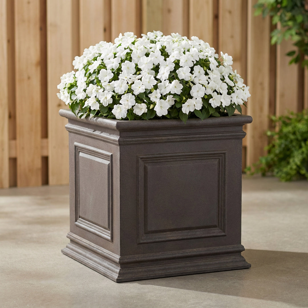 Covington Self-Watering Planter, Cube
