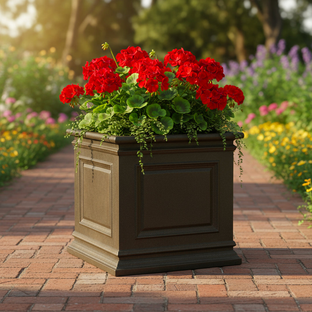 Covington Self-Watering Planter, Cube